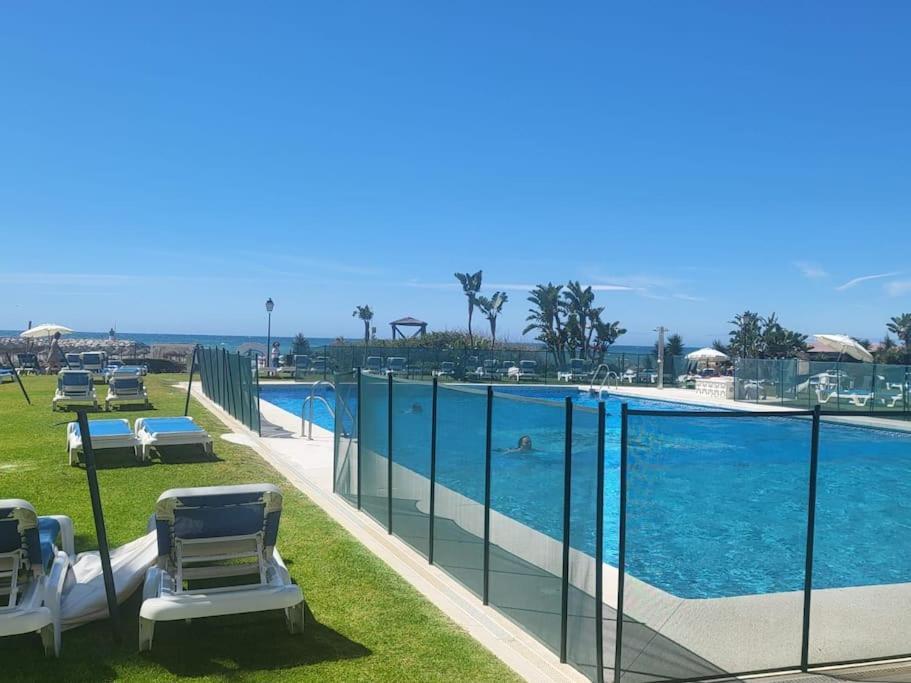 הוילה מארבלה Casita Junto Al Mar En El Puerto De Cabopino מראה חיצוני תמונה